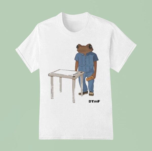 Bad Bunny Deb Tirar Ms Fotos Concho Table Frog T Shirt