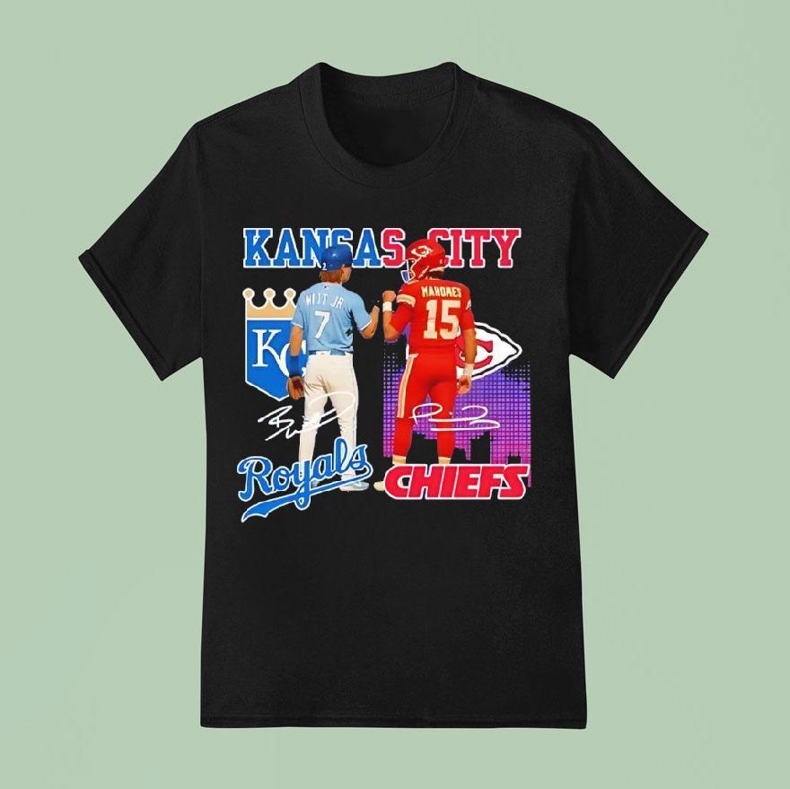 Kansas City Skyline Kansas City Royals And Kansas City Chiefs Signatures T Shirt