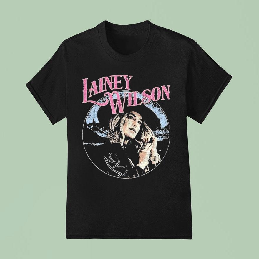 Lainey Wilson Desert Circle Photo T Shirt