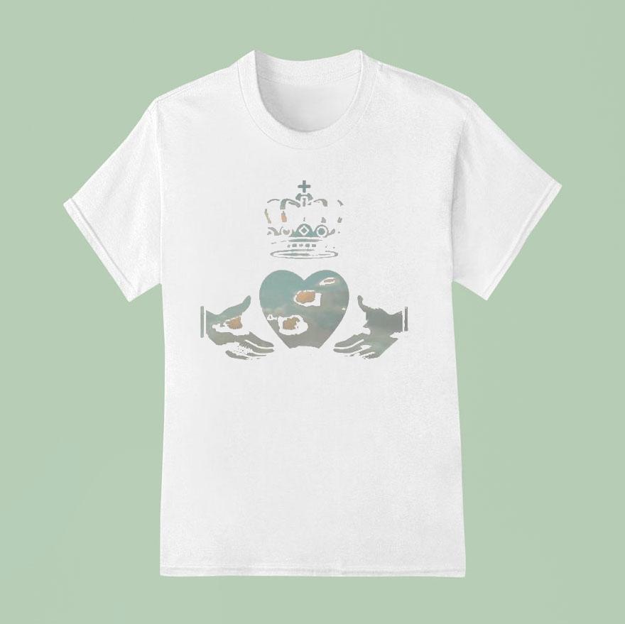Simple Minds Claddagh Heart Hands T Shirt