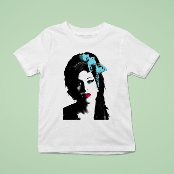 Amy Winehouse Portrait Photo T Shirt