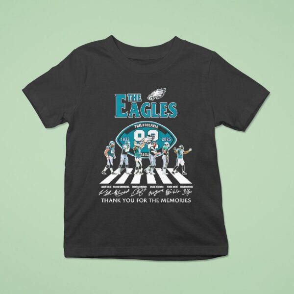 The Philadelphia Eagles Thank You For The Memories Signatures T Shirt