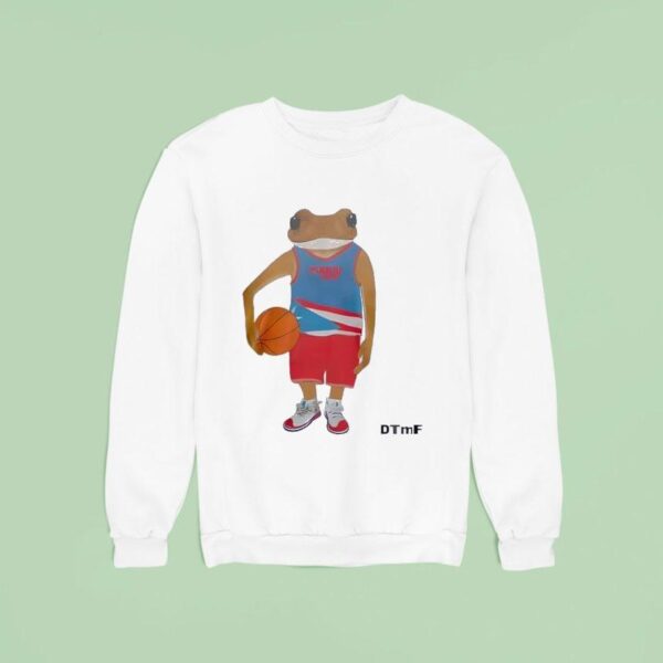 Bad Bunny Deb Tirar Ms Fotos Concho Basketball Sweatshirt