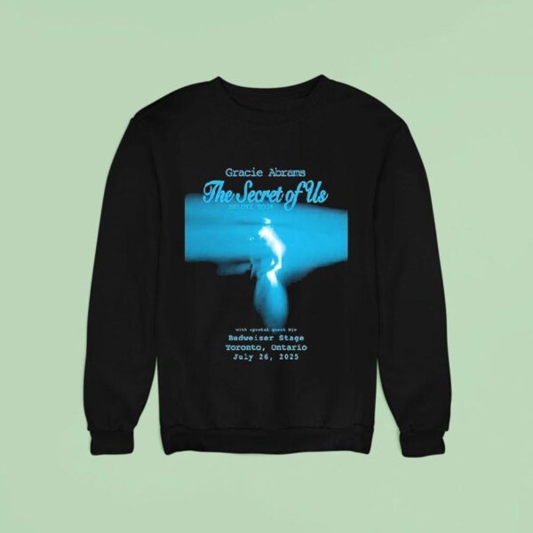 Gracie Abrams Tour At Budweiser Stage In Toronto Ontario On July With Blue Spotlight Photography Aesthetic Sweatshirt
