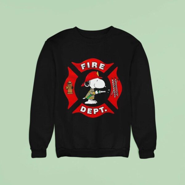 Peanuts Snoopy Fire Dep Sweatshirt
