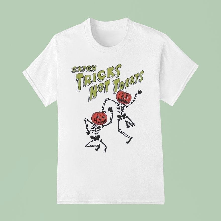 Skeleton Catch Tricks Not Treats Pumpkin Halloween T Shirt