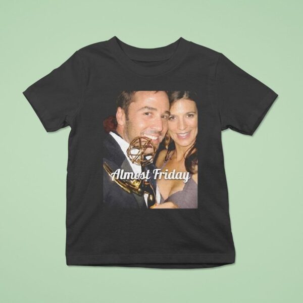 Almost Friday Mr And Mrs Gold Perrey Reeves Aaron Fox T Shirt
