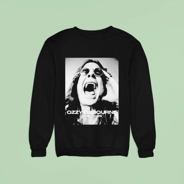 Ozzy Osbourne Screaming Portrait Black And White Sweatshirt