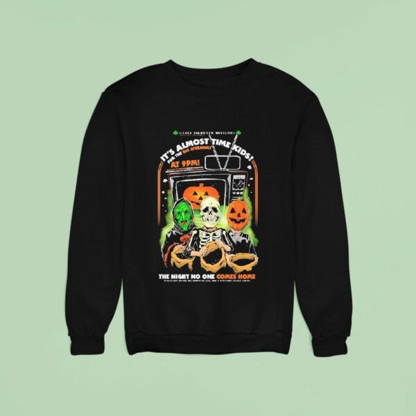 Shamrock Trio It S Almost Time Kids For The Dig Giveaway The Night No One Comes Home Sweatshirt