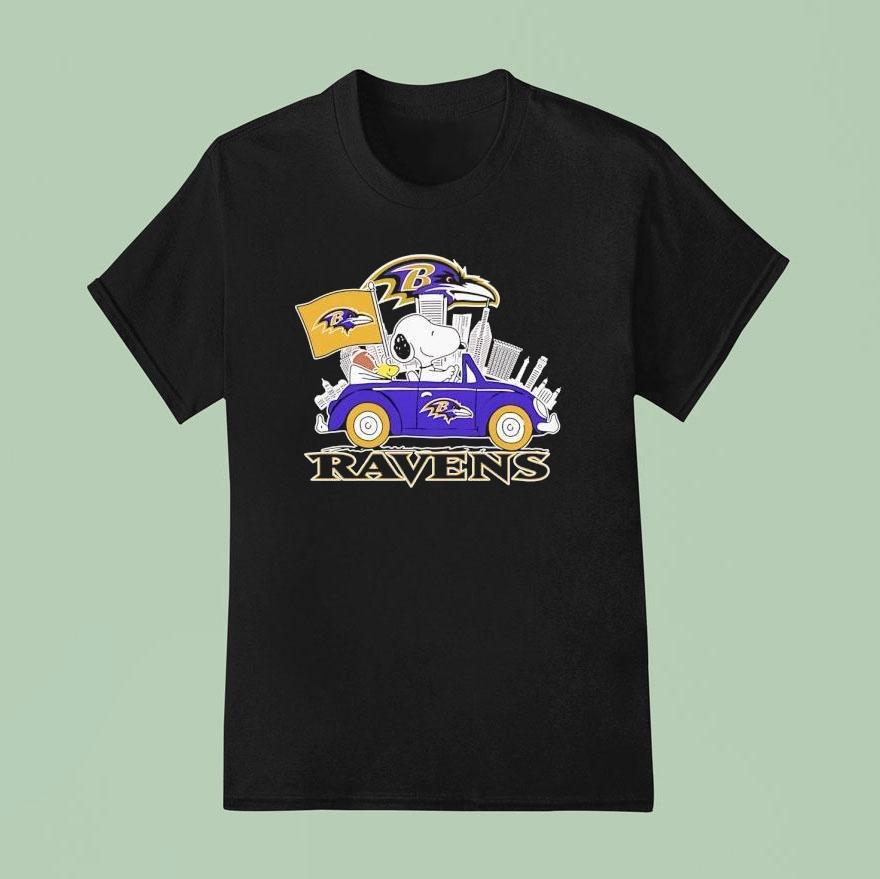 Snoopy And Woodstock Baltimore Ravens City Skyline T Shirt