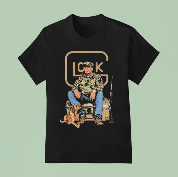 Trump The Th President Holding A Glock Sitting Next To A Hunting Dog T Shirt