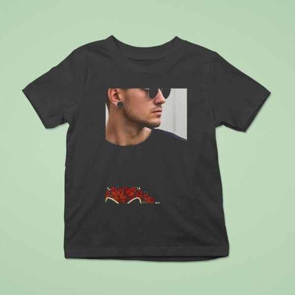 Cute Black Cat In Autumn T Shirt