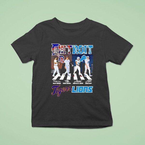 Detroit City Skyline Legends Walking Across Detroit Tigers And Detroit Lions Signatures T Shirt