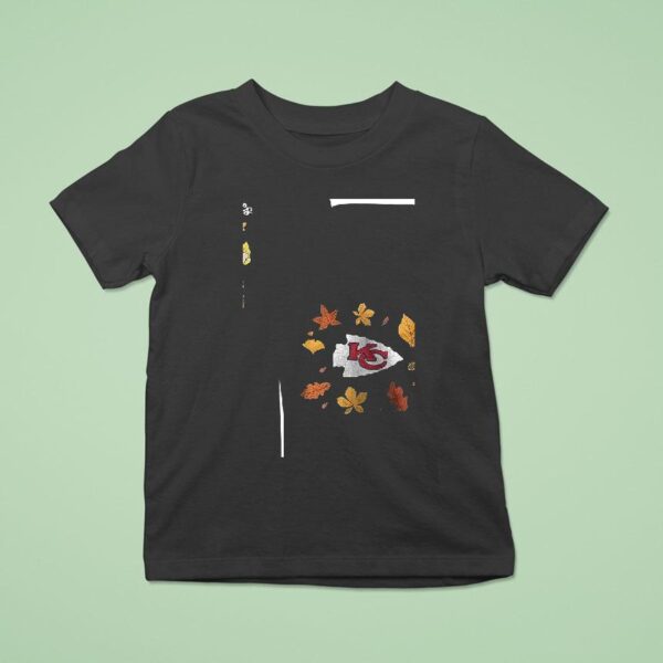 Kansas City Chiefs This Woman Loves Fall T Shirt