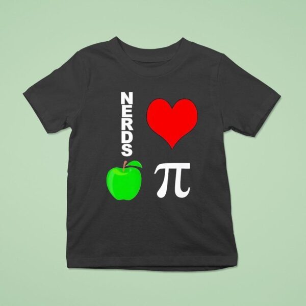 Nerds Love Apple Pie T Shirt
