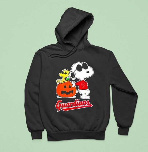 Cleveland Guardians Snoopy Woodstock Pumpkin Halloween Hoodie