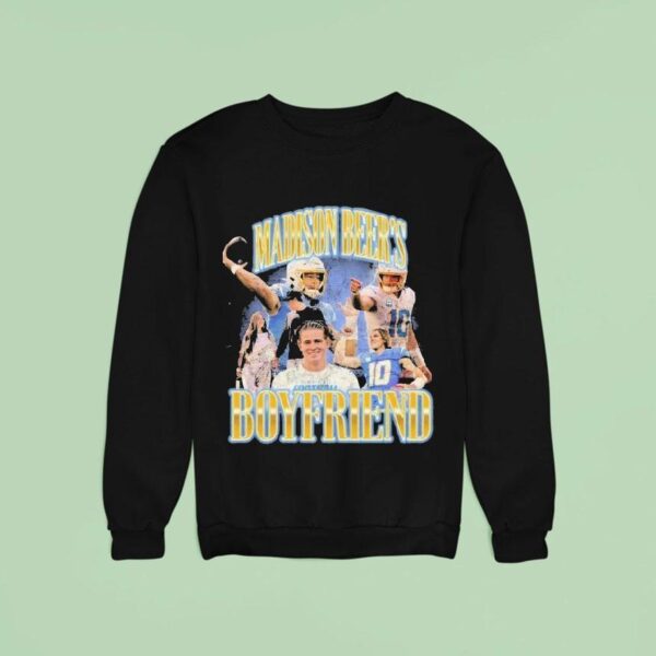 Madison Beer S Boyfriend Sweatshirt