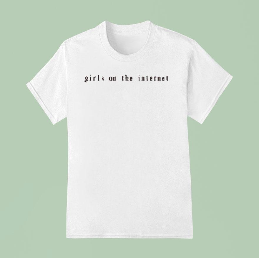 Elita Girls On The Interne T Shirt
