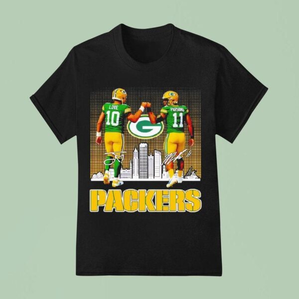 Green Bay Packers City Skyline Jordan Love And Micah Parsons Signatures T Shirt