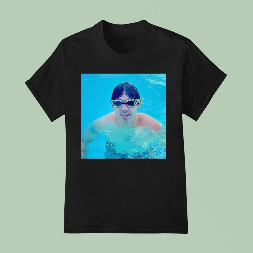 Joe Jonas Wear Swimming Goggles In The Pool T Shirt