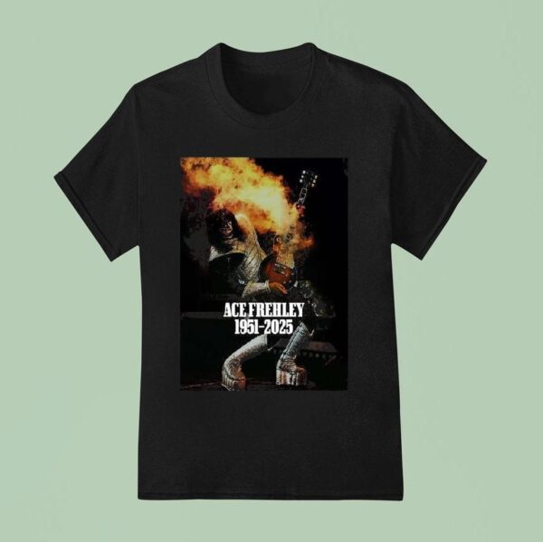 Kiss Ace Frehley Rest In Peace Signature Photo T Shirt