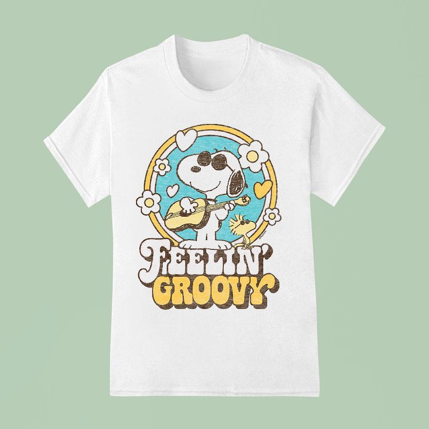 Peanuts Feelin Groovy Snoopy And Woodstock Lights T Shirt