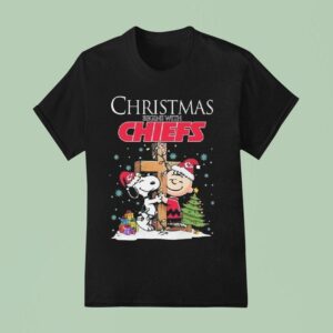 Snoopy And Charlie Brown Merry Christmas Begins With Kansas City Chiefs T Shirt