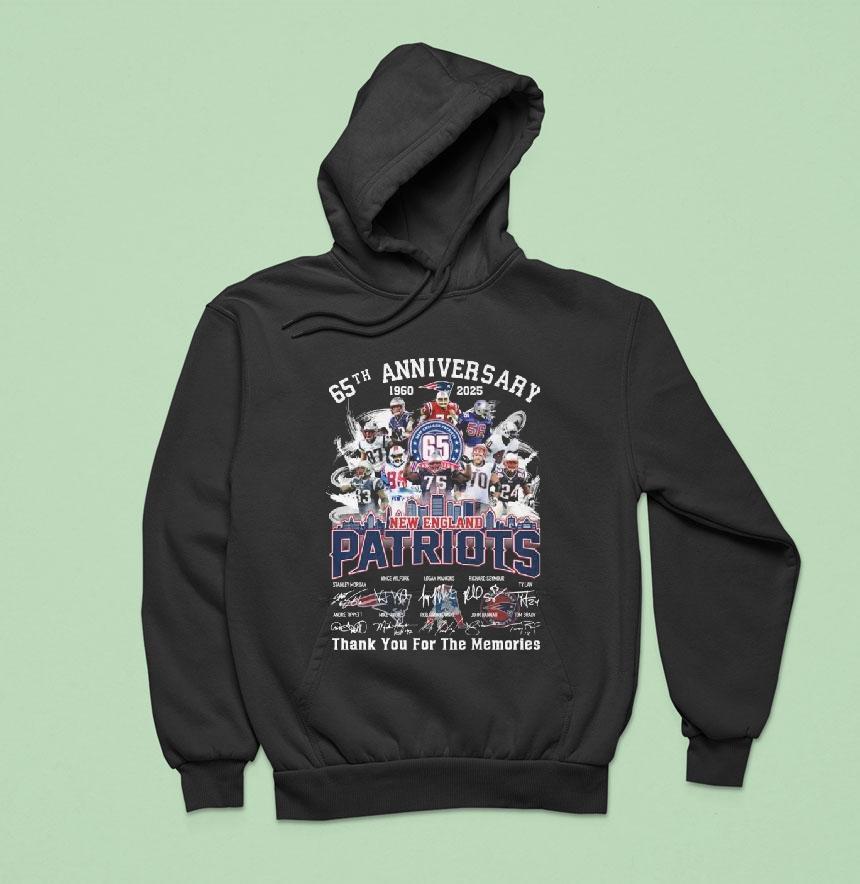 New England Patriots Th Anniversary Players Signatures Thank You For The Memories Hoodie New England Patriots Th Anniversary Players Signatures Thank You For The Memories Hoodie