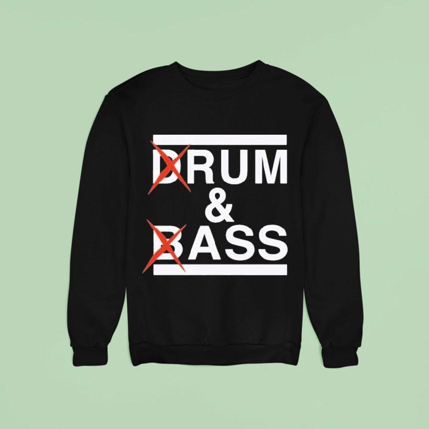 Deadmau Wearing Drum And Bass Rum Ass Sweatshirt Deadmau Wearing Drum And Bass Rum Ass Sweatshirt