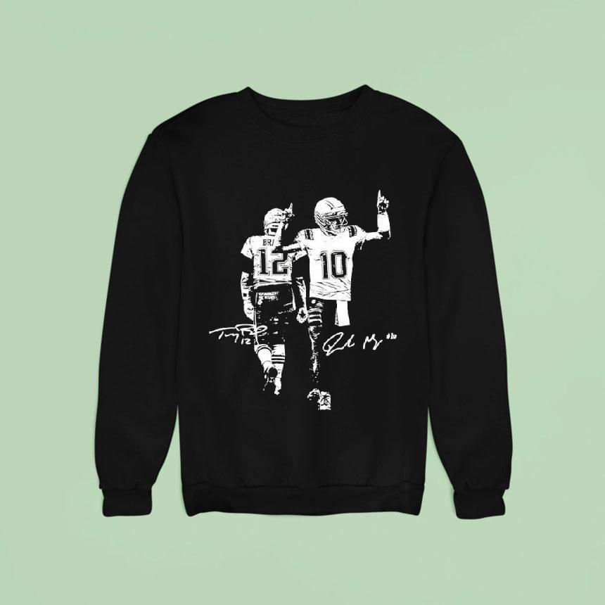 Drake Maye And Tom With Signature New England Patriots Sweatshirt Drake Maye And Tom With Signature New England Patriots Sweatshirt