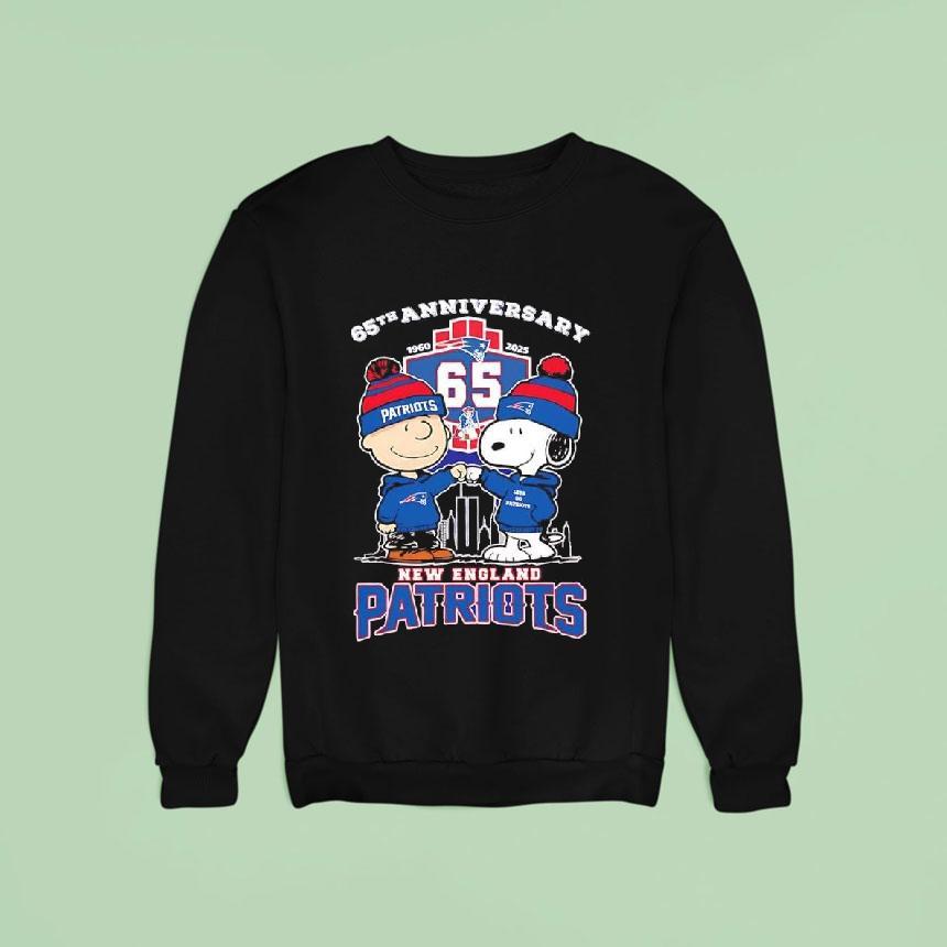 New England Patriots Th Anniversary Peanuts Characters Sweatshirt New England Patriots Th Anniversary Peanuts Characters Sweatshirt