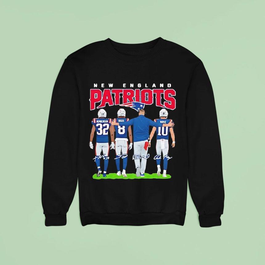 New England Patriots Graphic Apparel Signatures Coach And Players Sweatshirt New England Patriots Graphic Apparel Signatures Coach And Players Sweatshirt